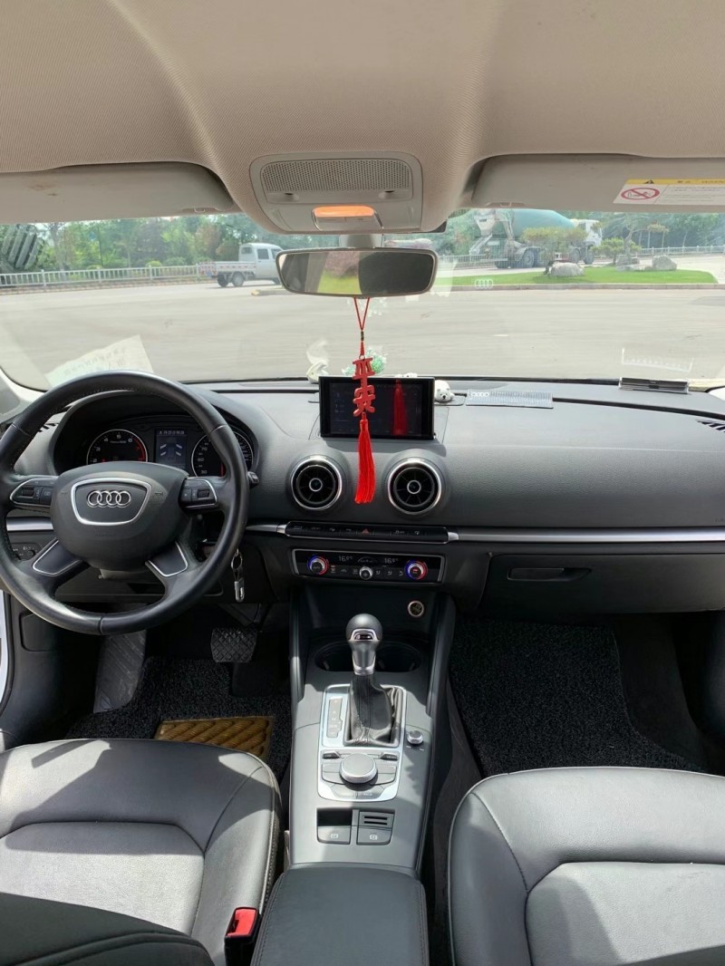 枣庄16年奥迪A33