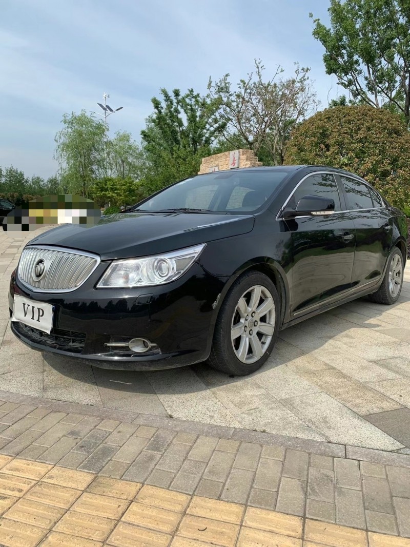 枣庄12年别克君越9