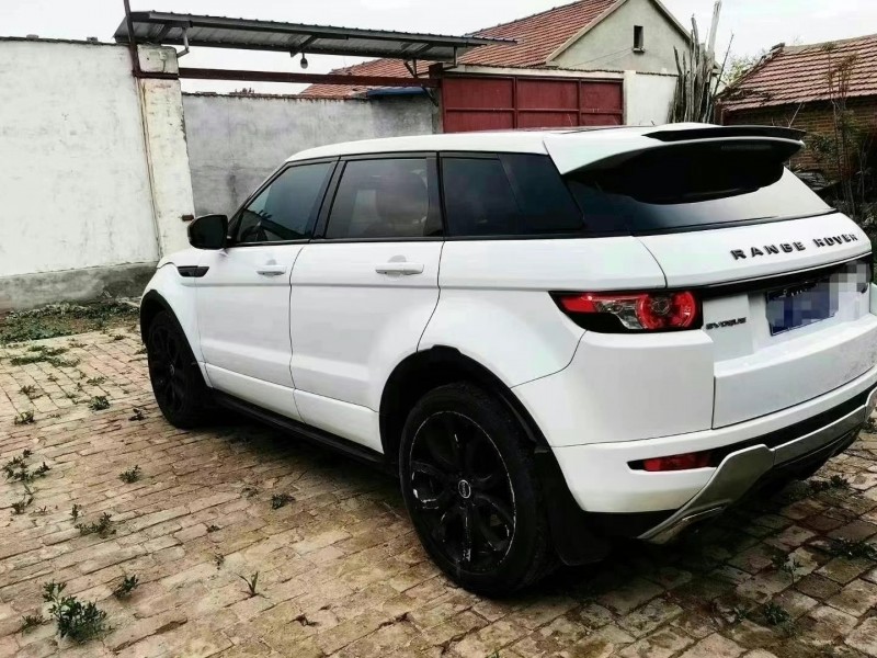 东营12年路虎极光7