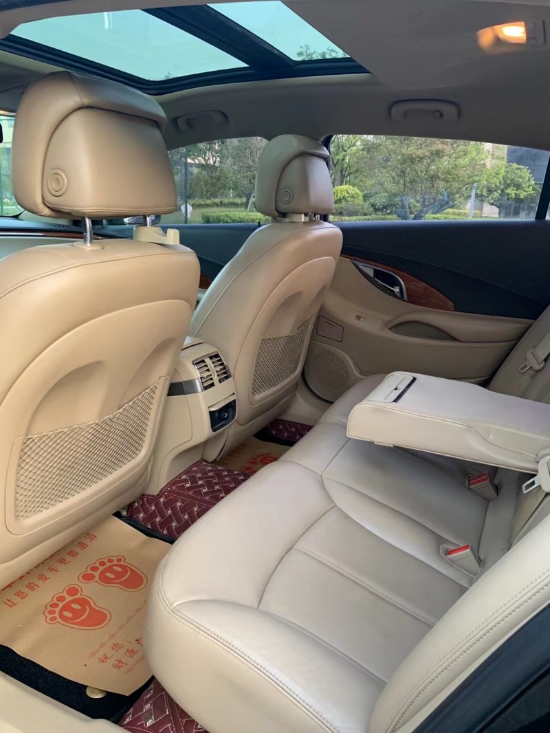 徐州13年别克君威1