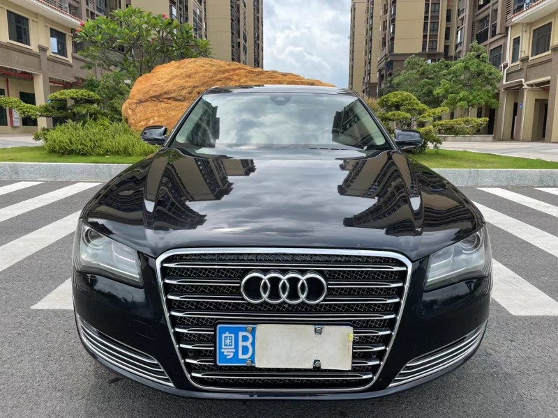 广州13年奥迪A8L1