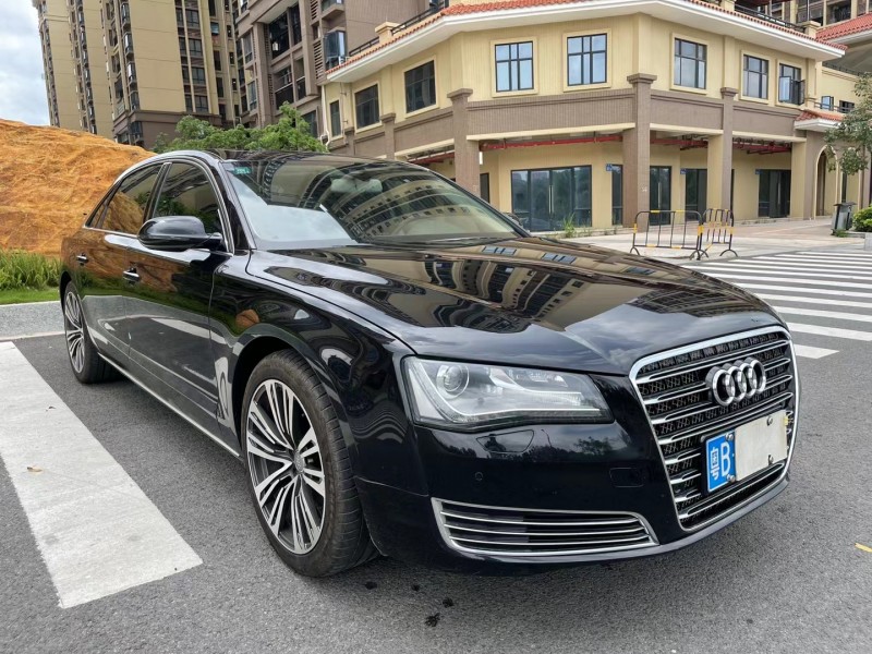 广州13年奥迪A8L2