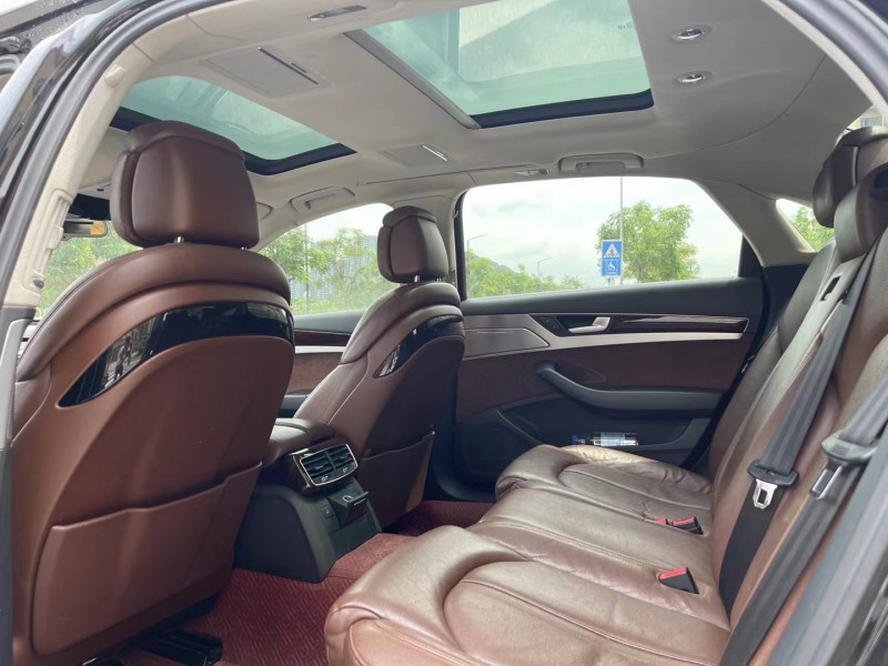 广州13年奥迪A8L6