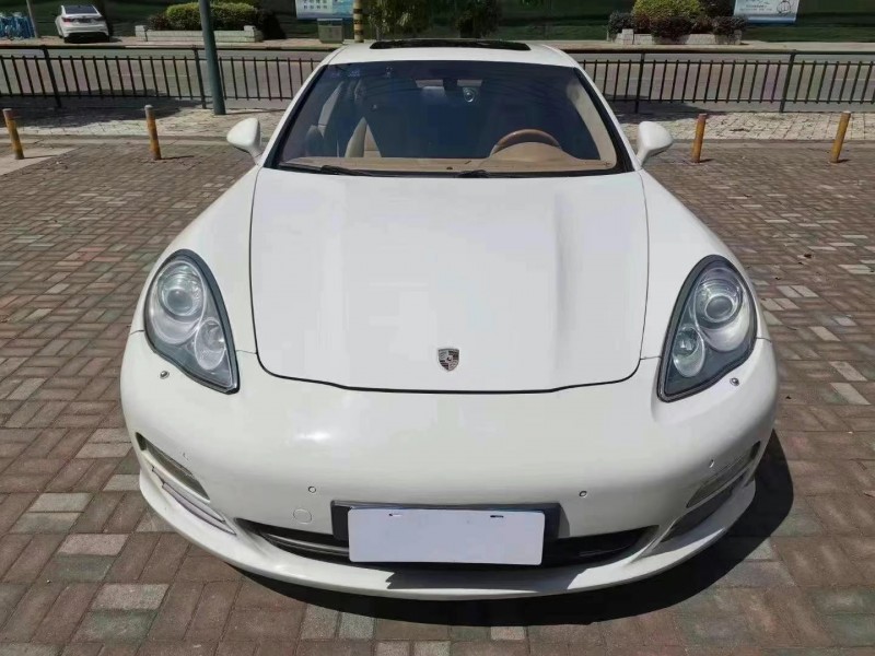 常州10年保時捷帕拉梅拉8