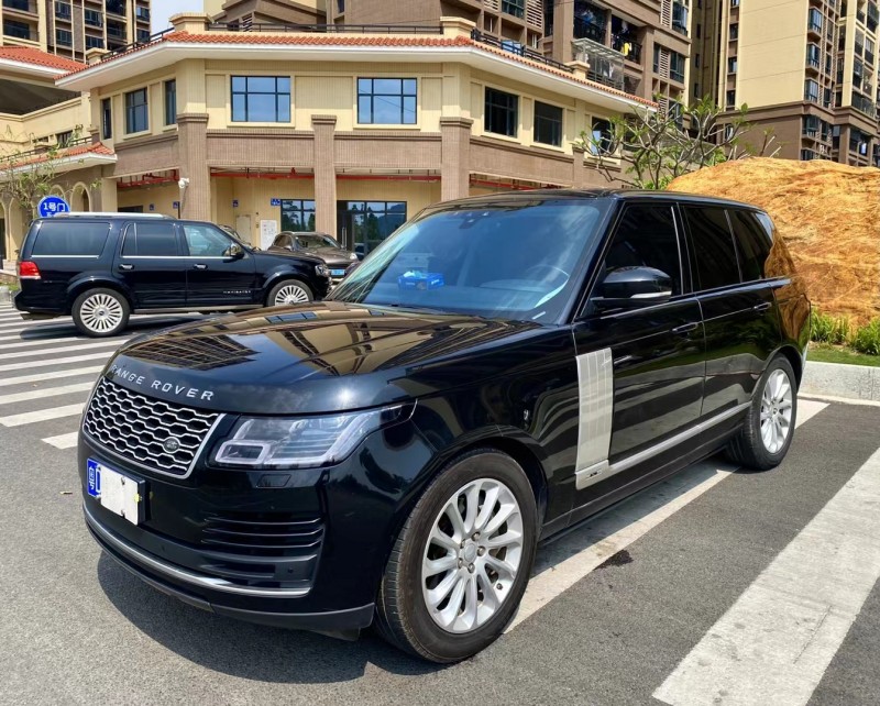 广州18年路虎揽胜行政3