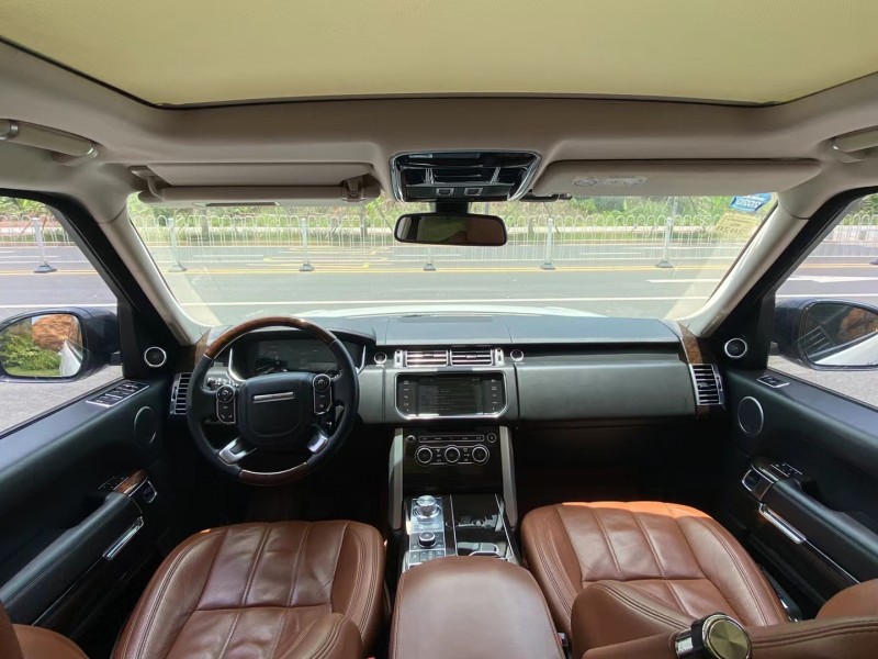 广州18年路虎揽胜行政8