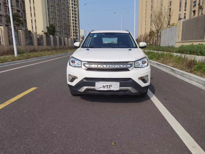蘇州16年長安汽車CS759