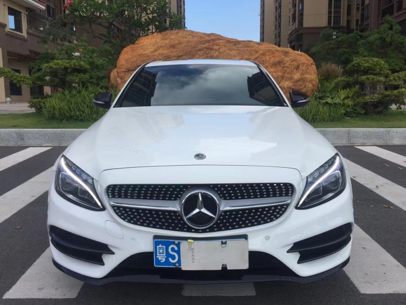 广州17年奔驰C1