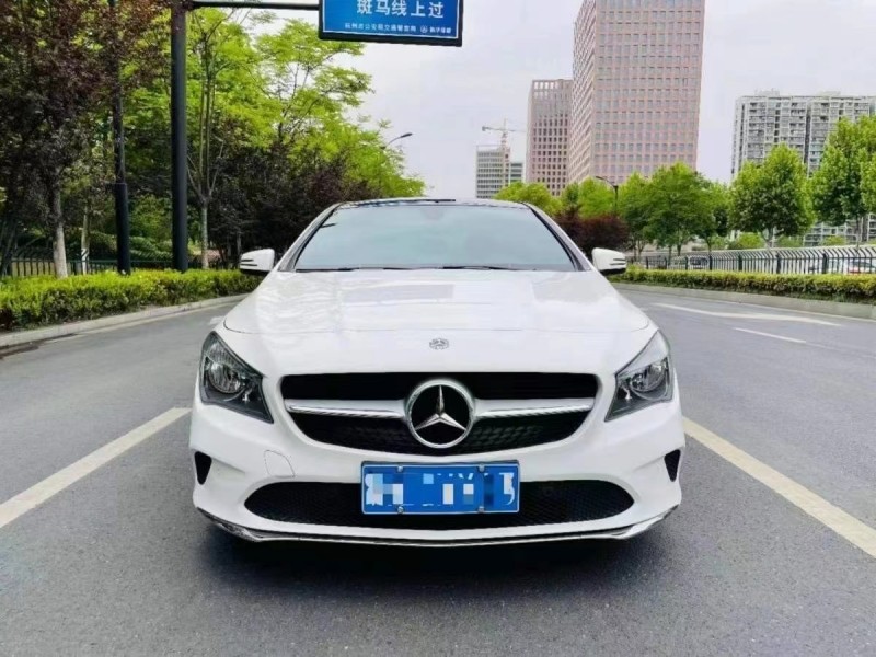 臺州18年奔馳CLA1