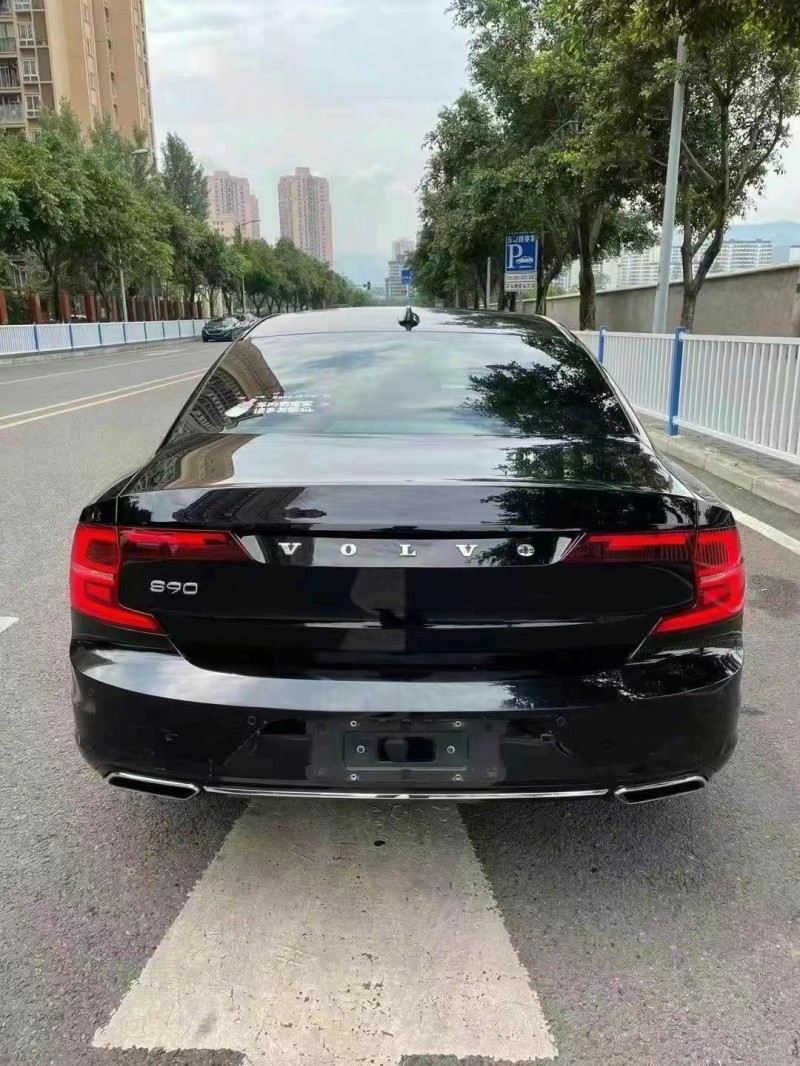 重慶17年沃爾沃S909