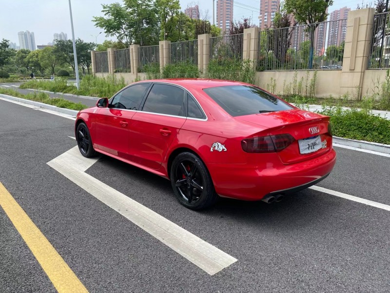 蘇州11年奧迪A4L1