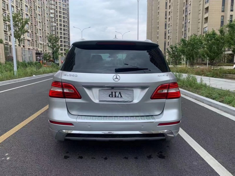 徐州13年奔驰ML2