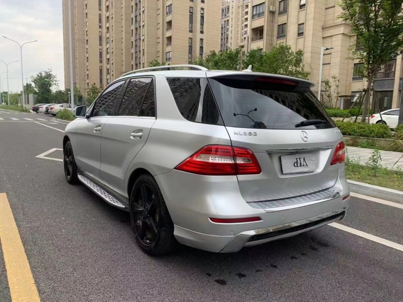 徐州13年奔驰ML1