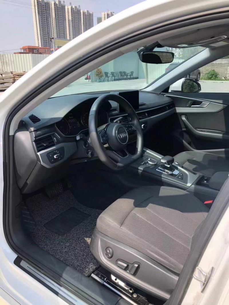 佛山19年奥迪A4L5