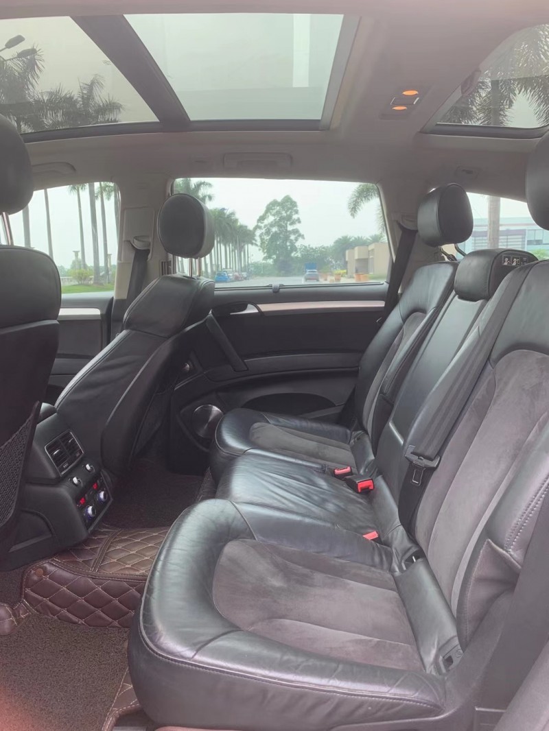 佛山10年奥迪Q76