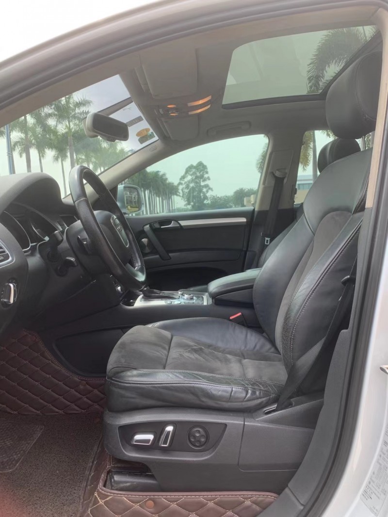 佛山10年奥迪Q77