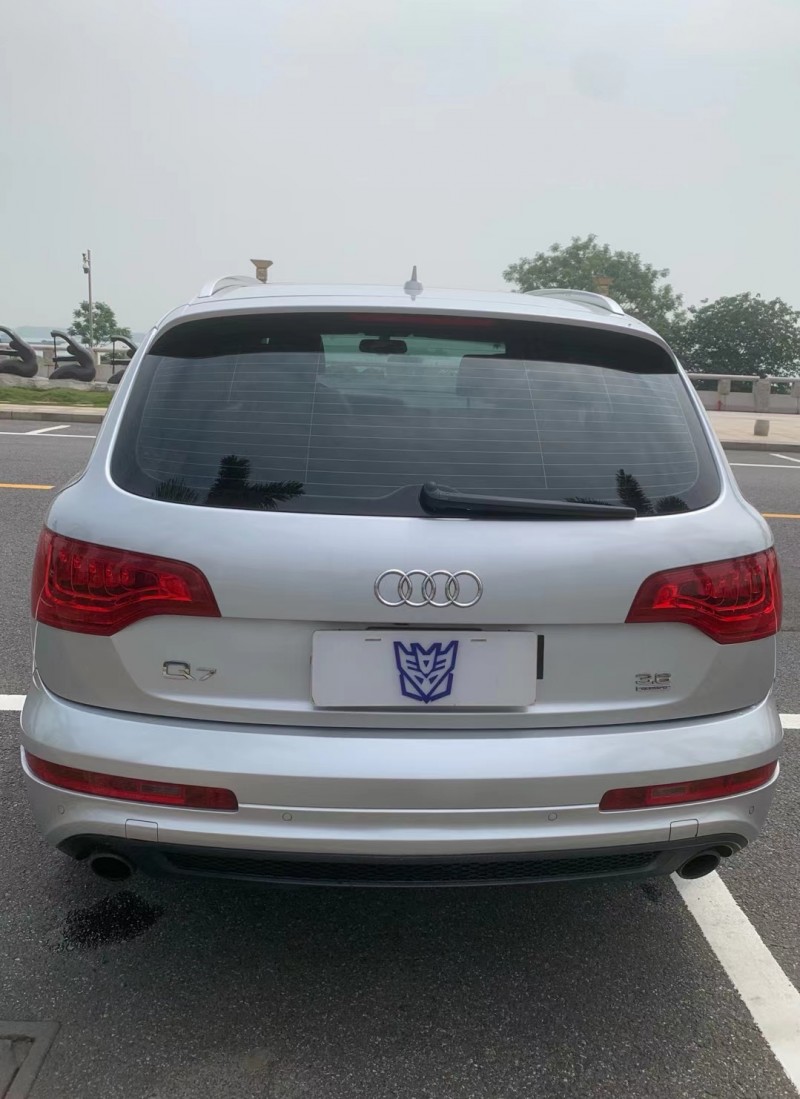 佛山10年奥迪Q79