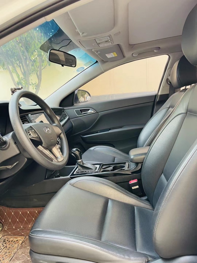 徐州17年现代名图5