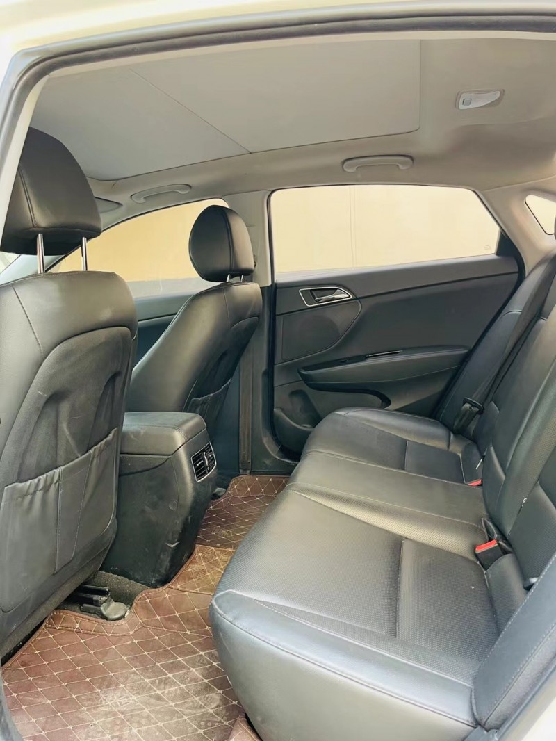 徐州17年现代名图1