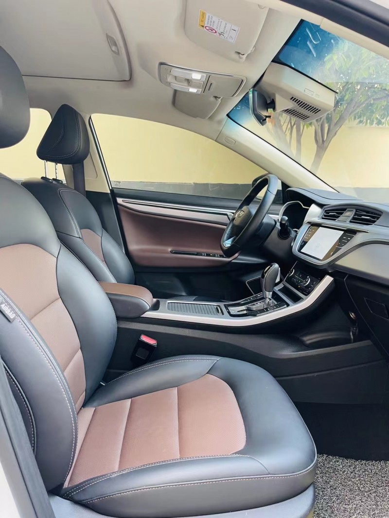 徐州20年吉利帝豪GL2