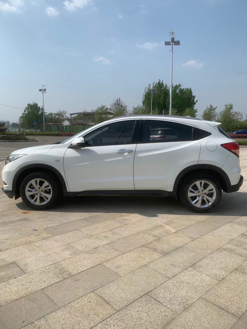 枣庄15年本田缤智3