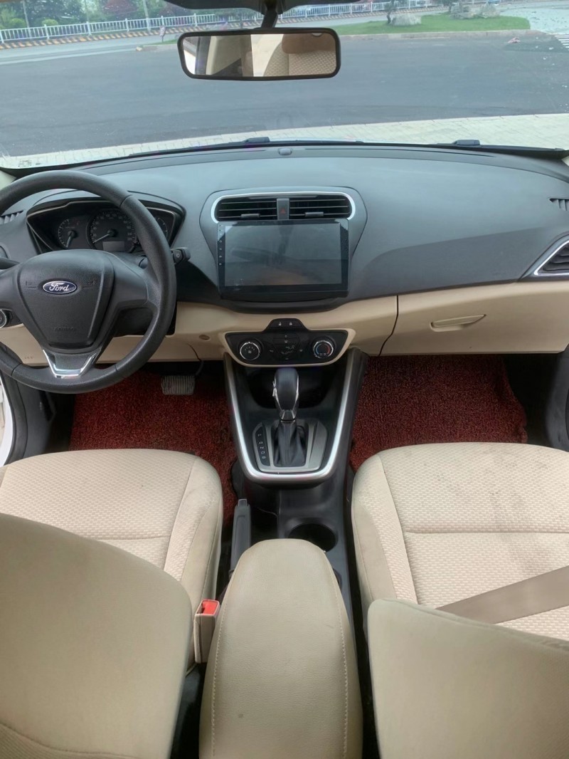 枣庄18年福特福睿斯6