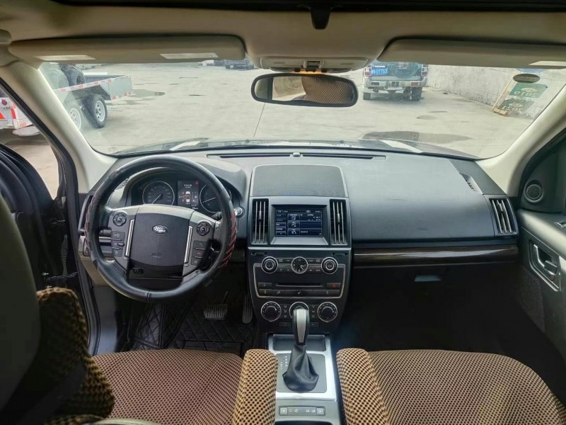 武汉13年路虎发现27