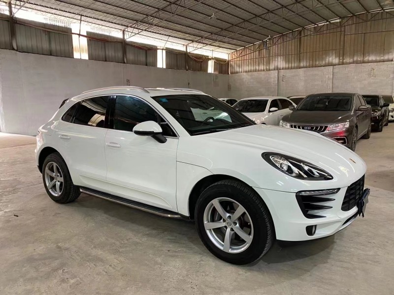 南寧15年保時捷Macan7