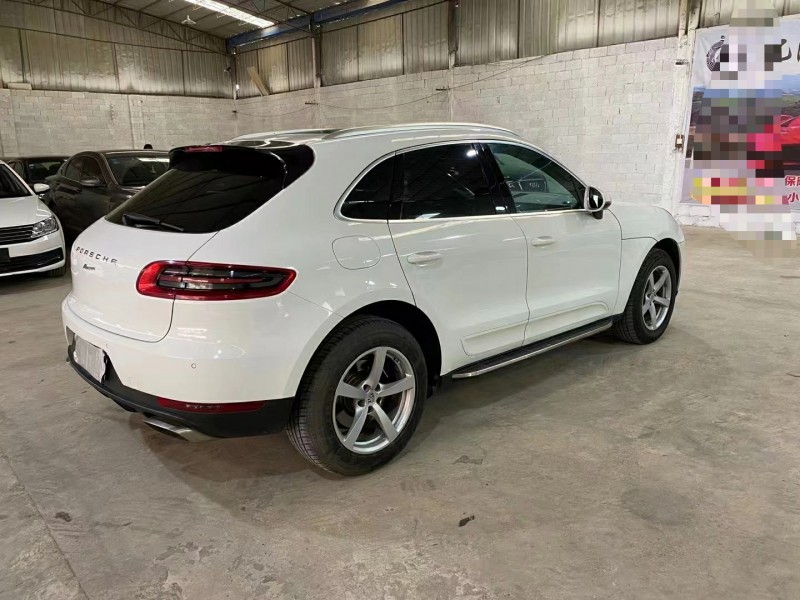 南寧15年保時捷Macan5