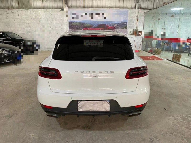 南寧15年保時捷Macan4