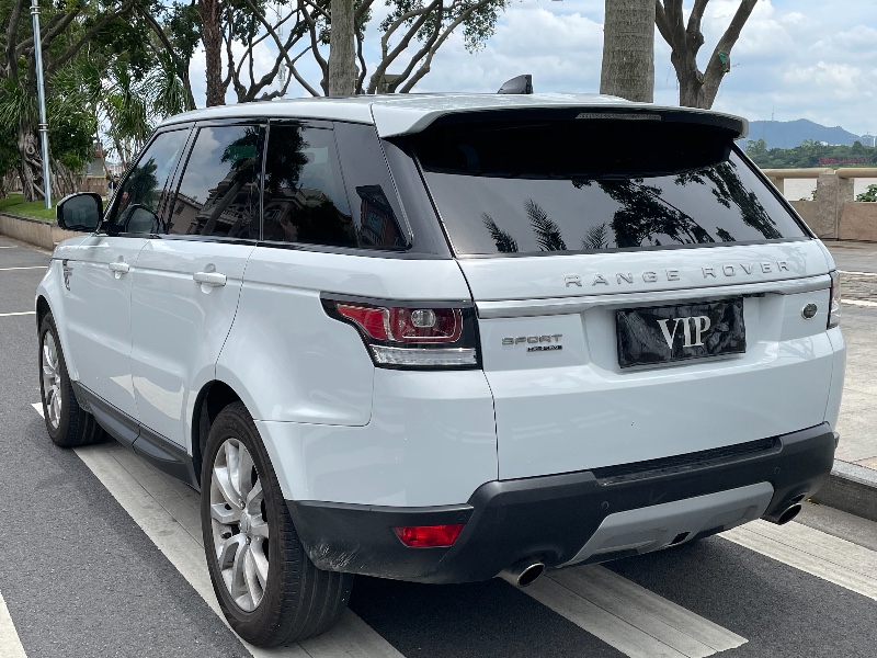 佛山18年路虎揽胜运动5