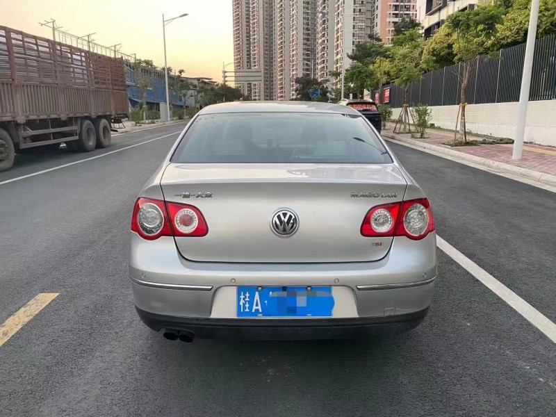 南寧10年大眾邁騰4