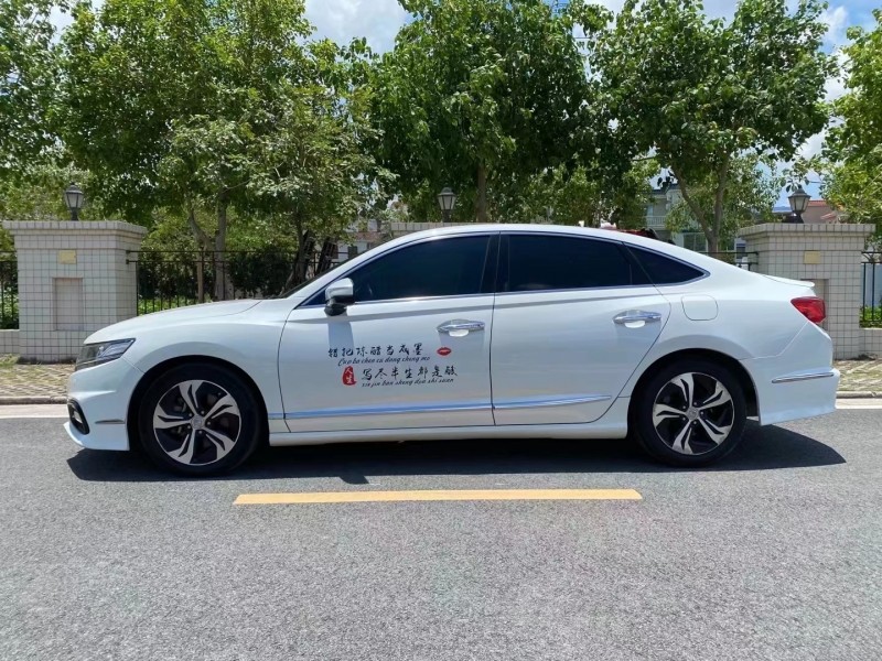 中山16年本田思铂睿3