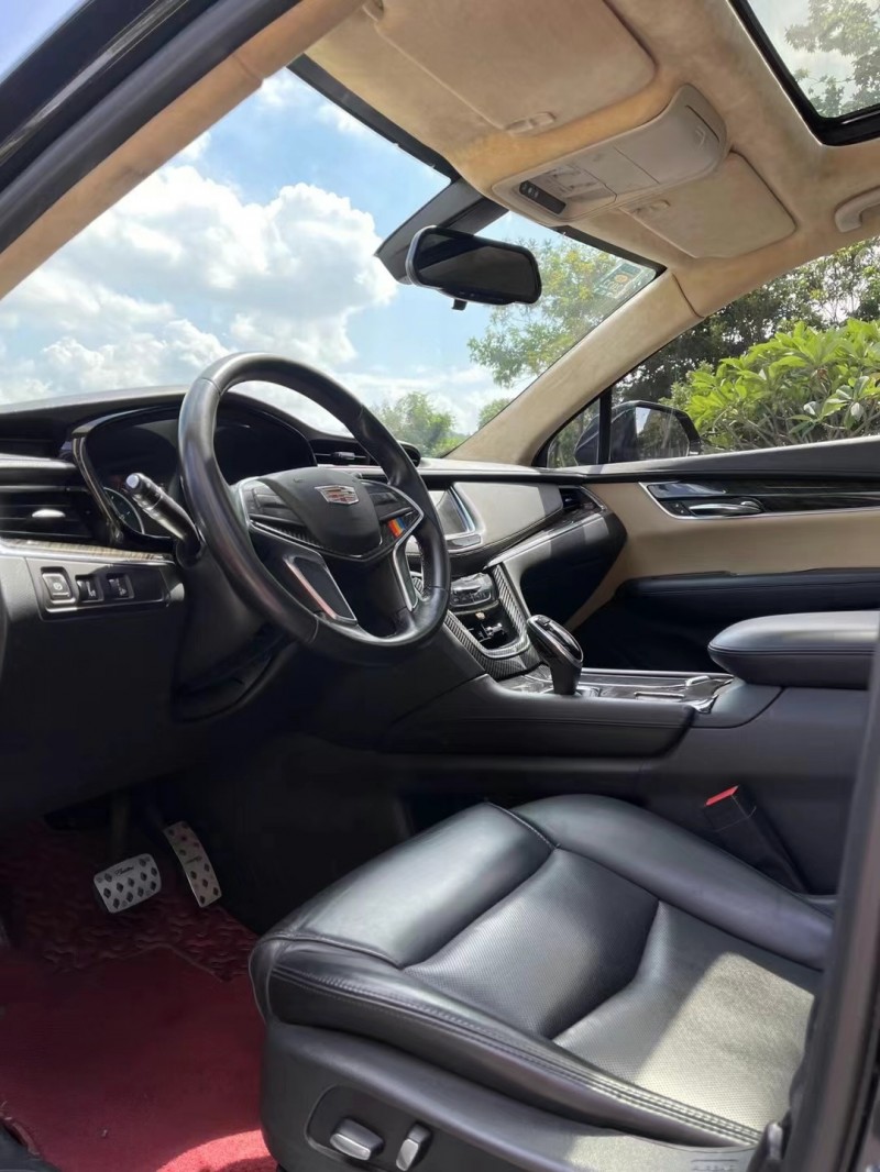 广州18年凯迪拉克XT54