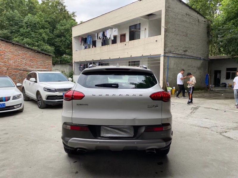 成都16年獵豹汽車CS101