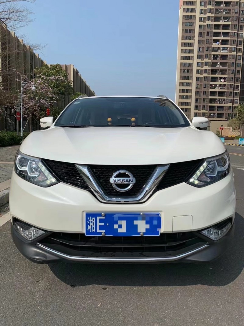 广州18年日产逍客1