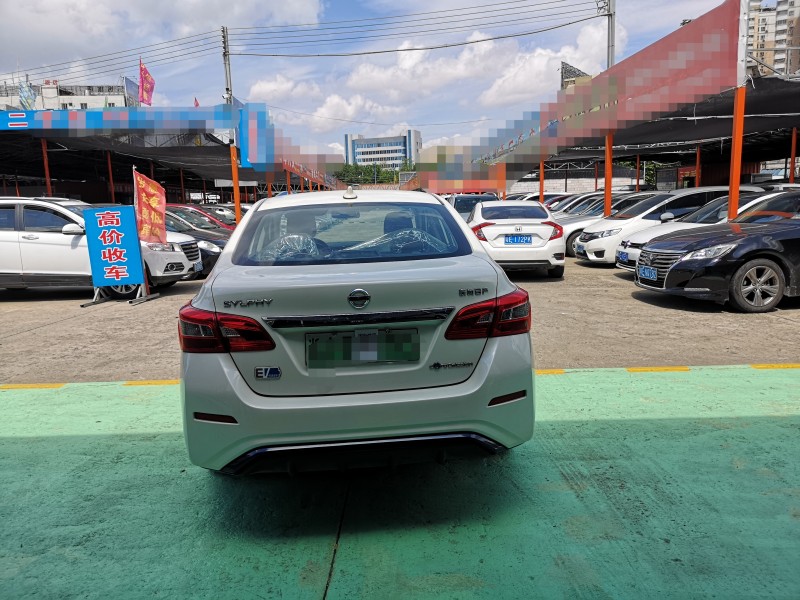 佛山21年日产轩逸4