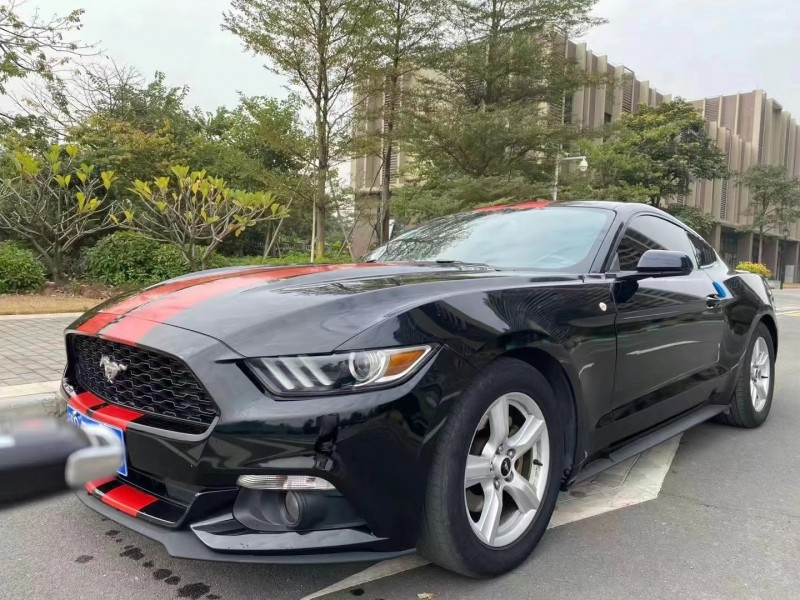 广州15年福特野马8