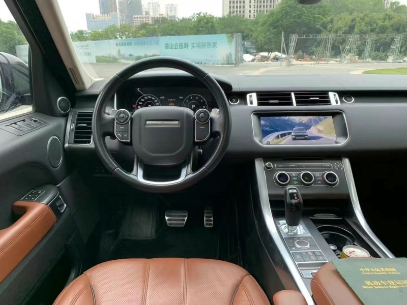 广州17年路虎揽胜运动7