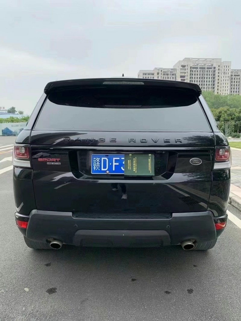 广州17年路虎揽胜运动9