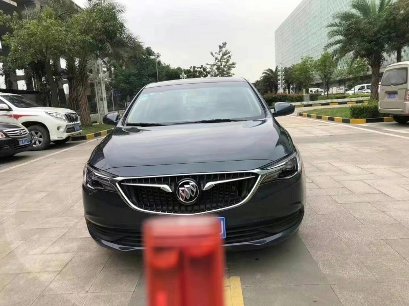 武汉20年别克英朗1