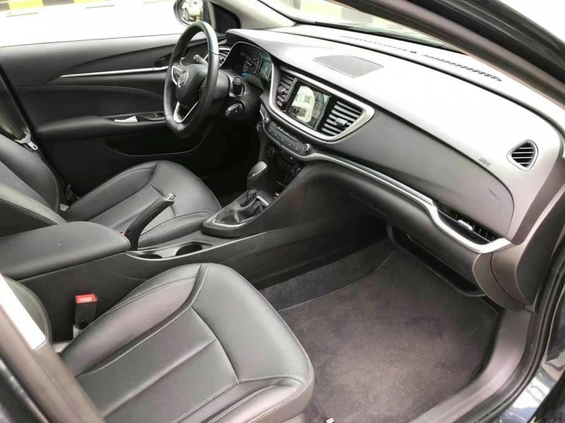 武汉20年别克英朗7