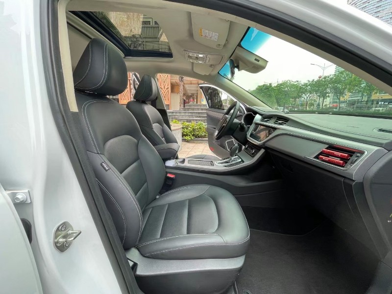 佛山19年吉利帝豪GL2