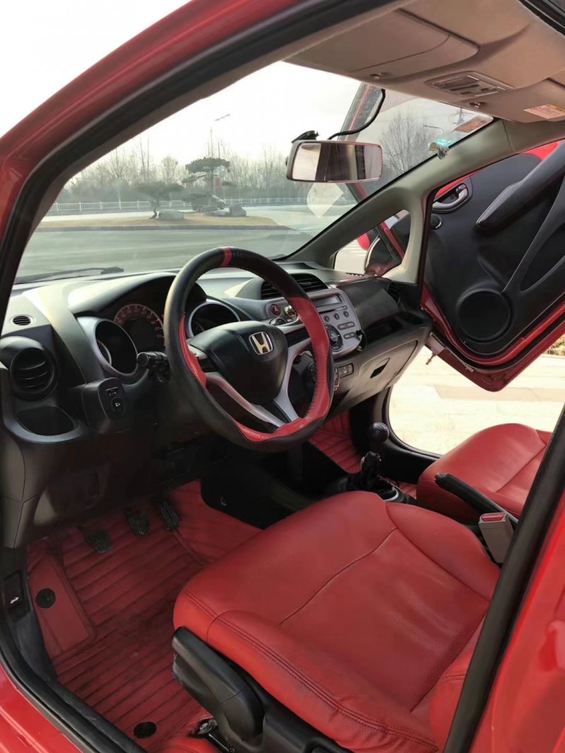 枣庄11年本田飞度4