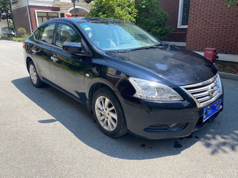 泰州13年日产轩逸7