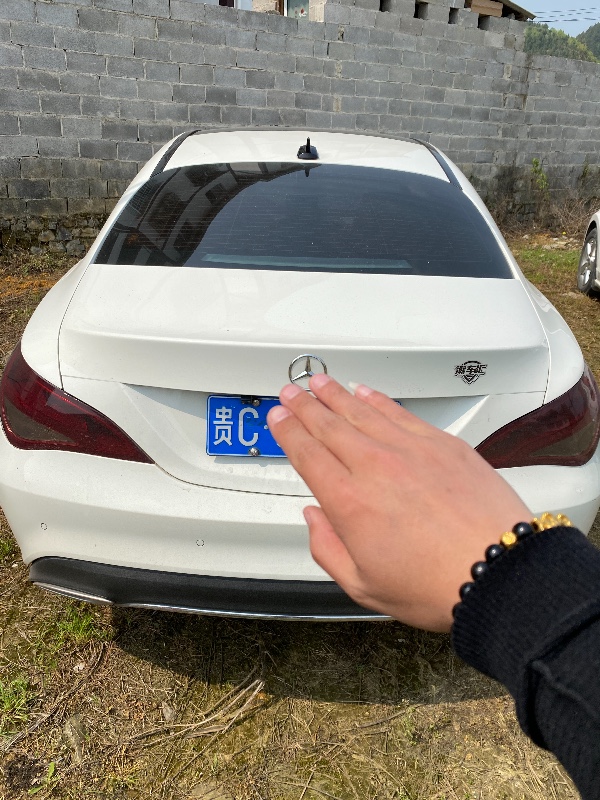 遵義17年奔馳CLA5