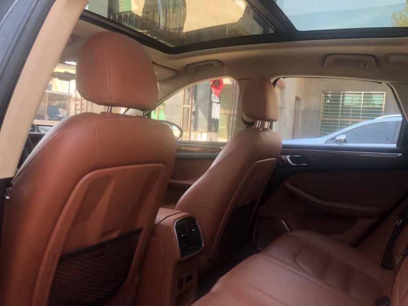 保定18年众泰SR92