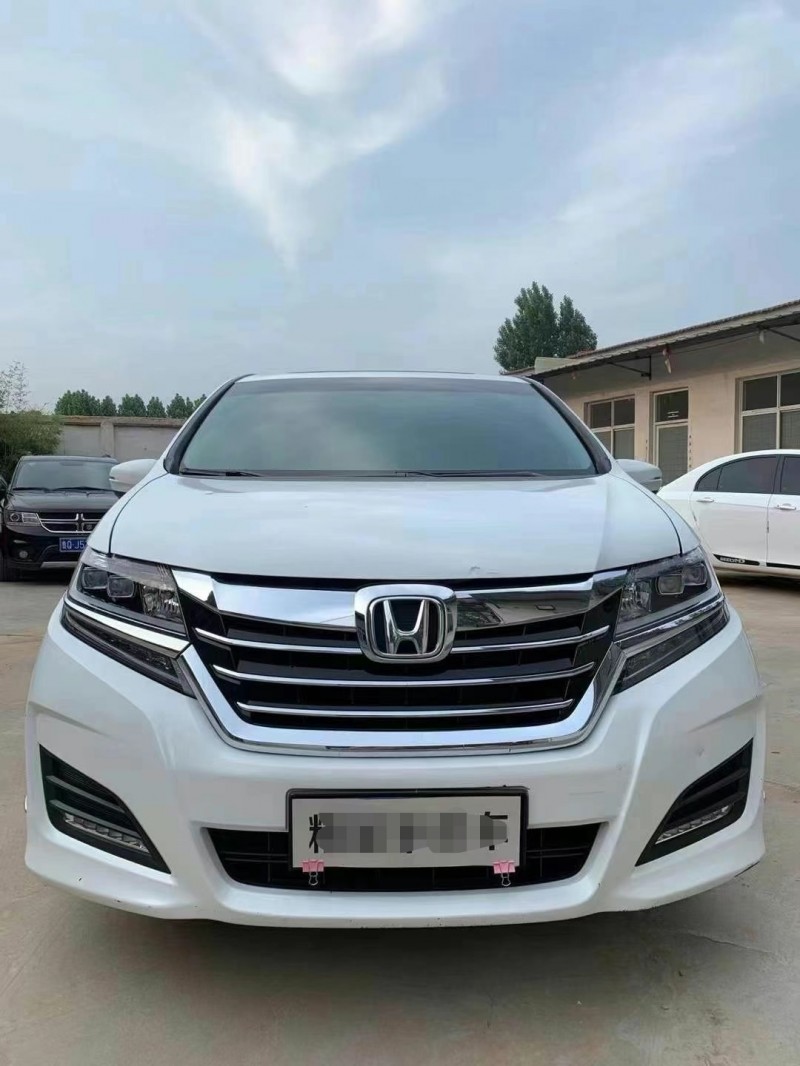 潍坊18年本田艾力绅9