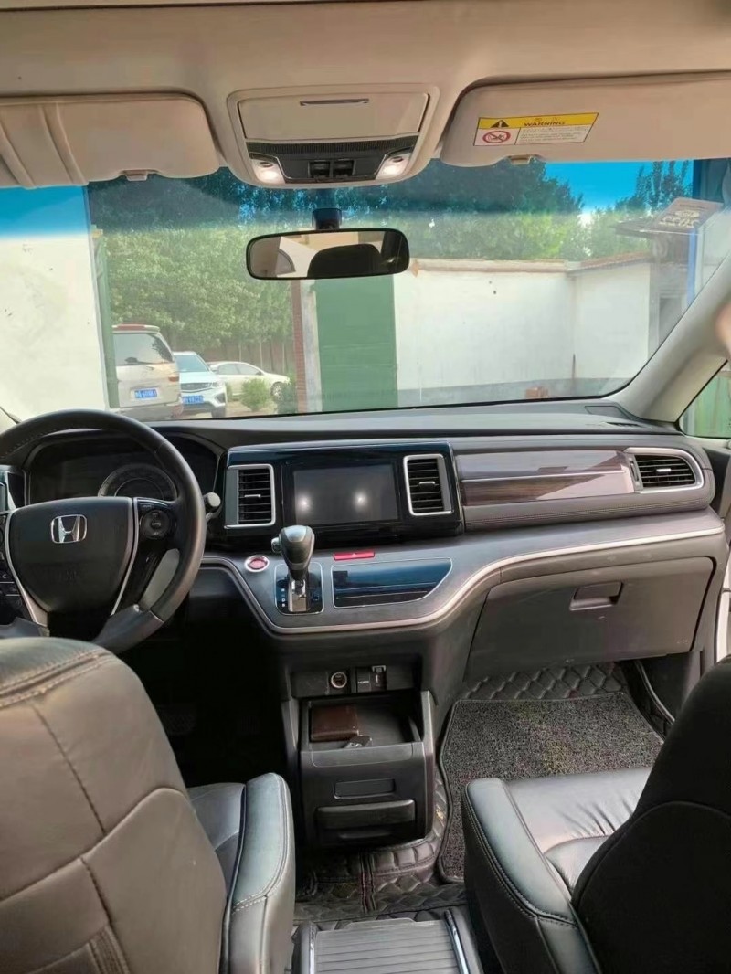 潍坊18年本田艾力绅4