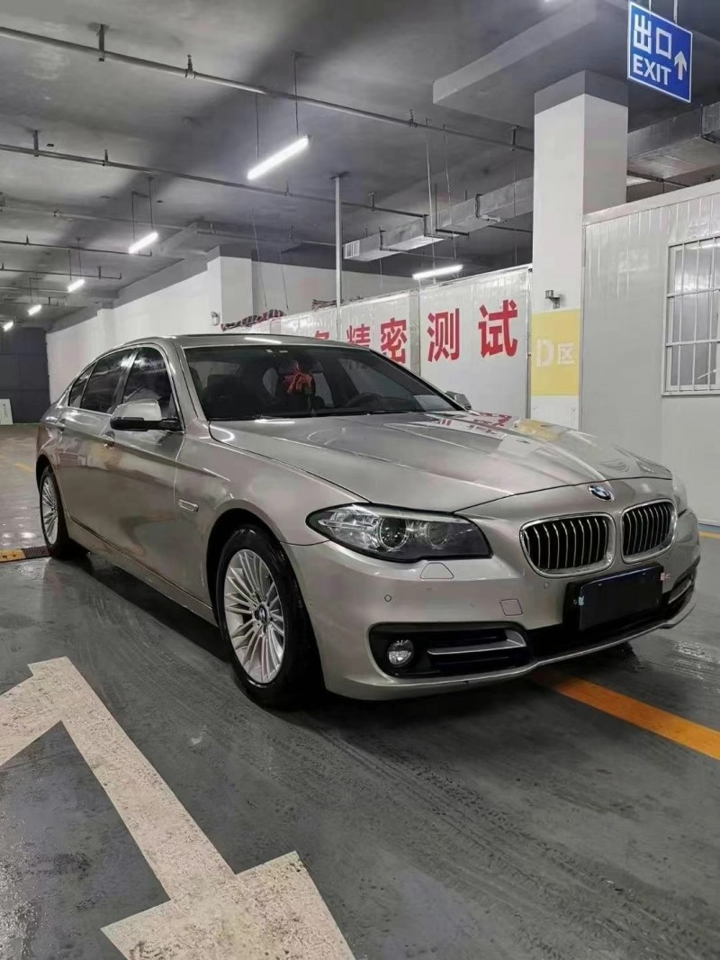 保定14年宝马5系2